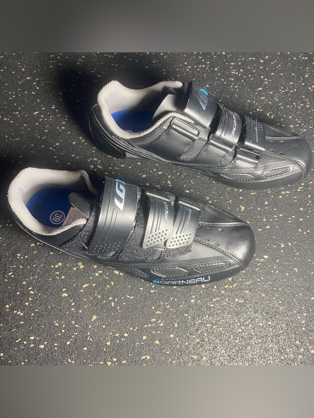 Louis Garneau Ergo Air Black Cycling Shoes with Blue Accents size 39